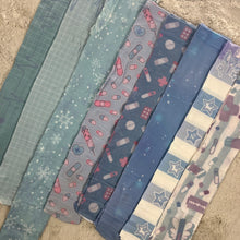 [PRE-OWNED SALE] Blue Socks