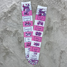 [SAMPLE SALE] Pink Socks